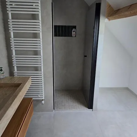 빌라 Domaine De Montecourt *